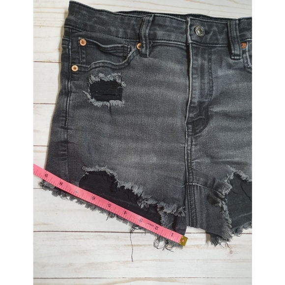 American Eagle High Rise Shortie Distressed Denim Shorts, Black, Women's Size 8 - Picture 14 of 15